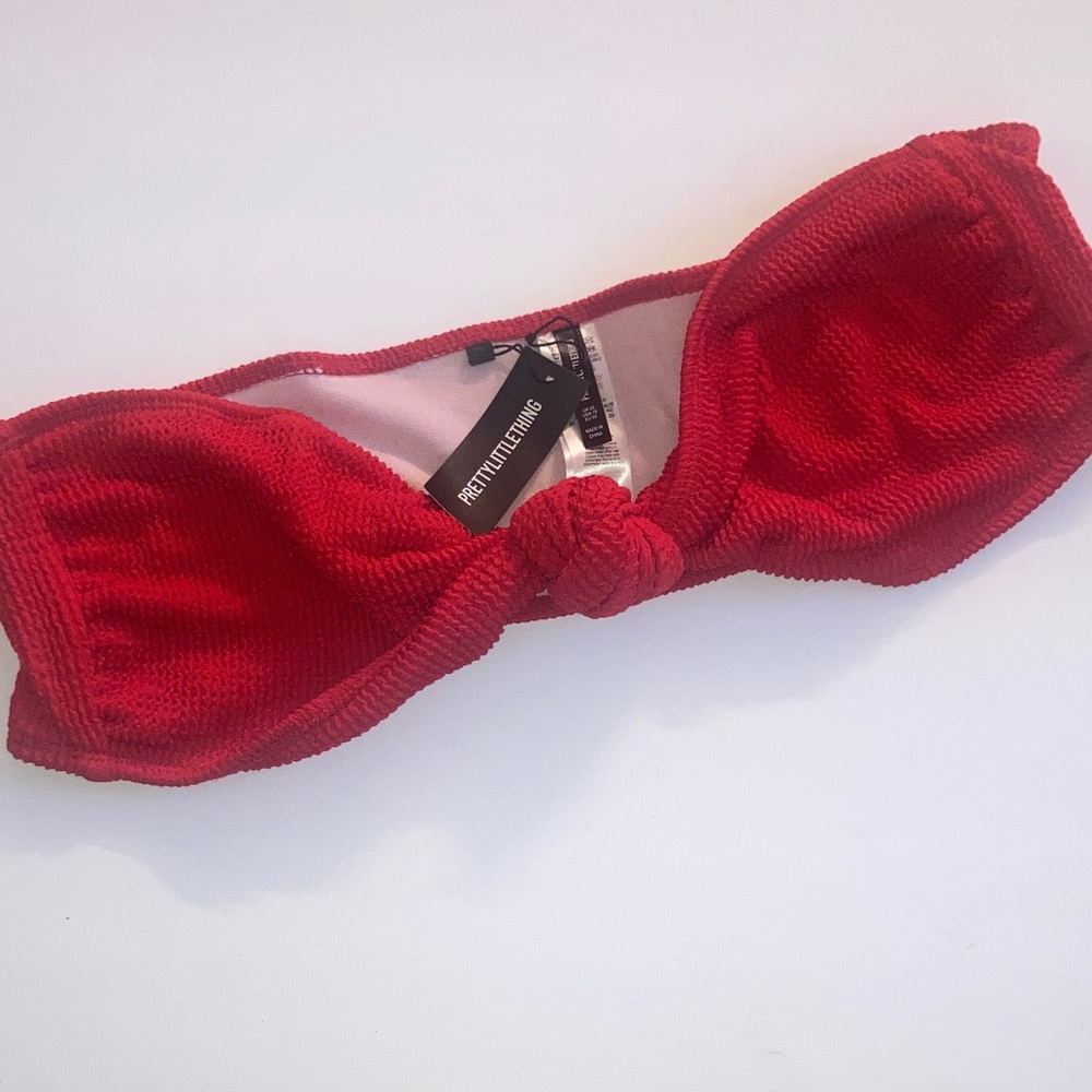 PrettyLittleThing Plus Red Knotted Bandeau Top US Size 18 New